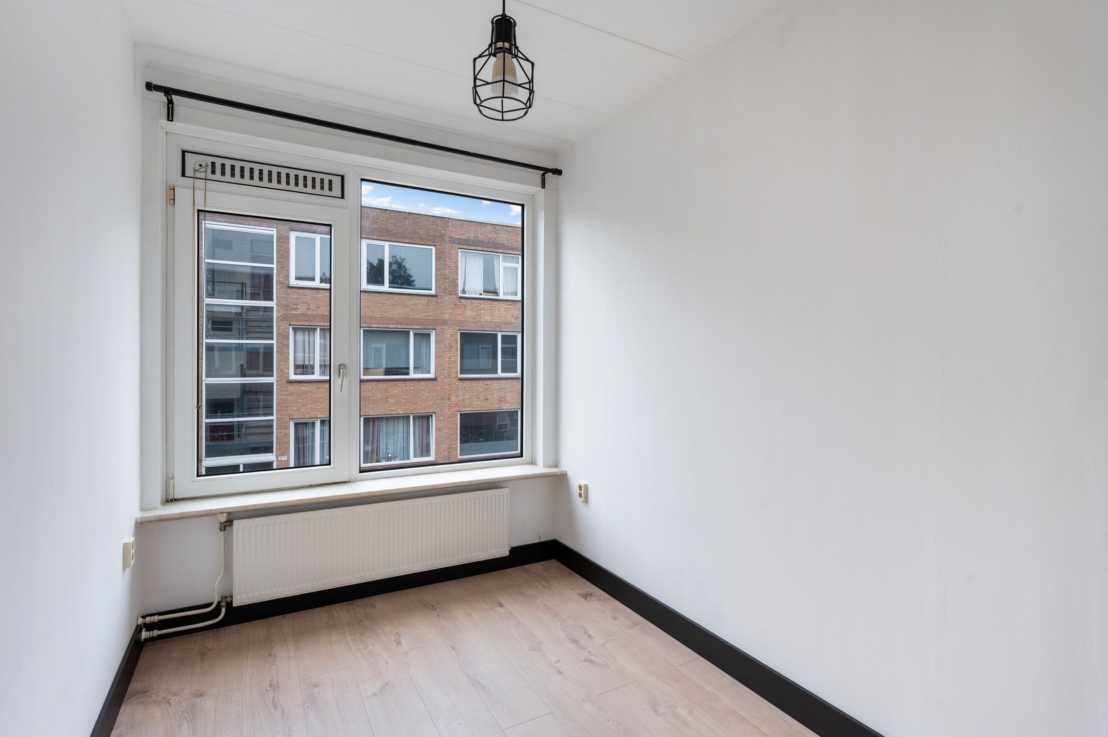 Photo 24 of Terschellingsestraat 13-B