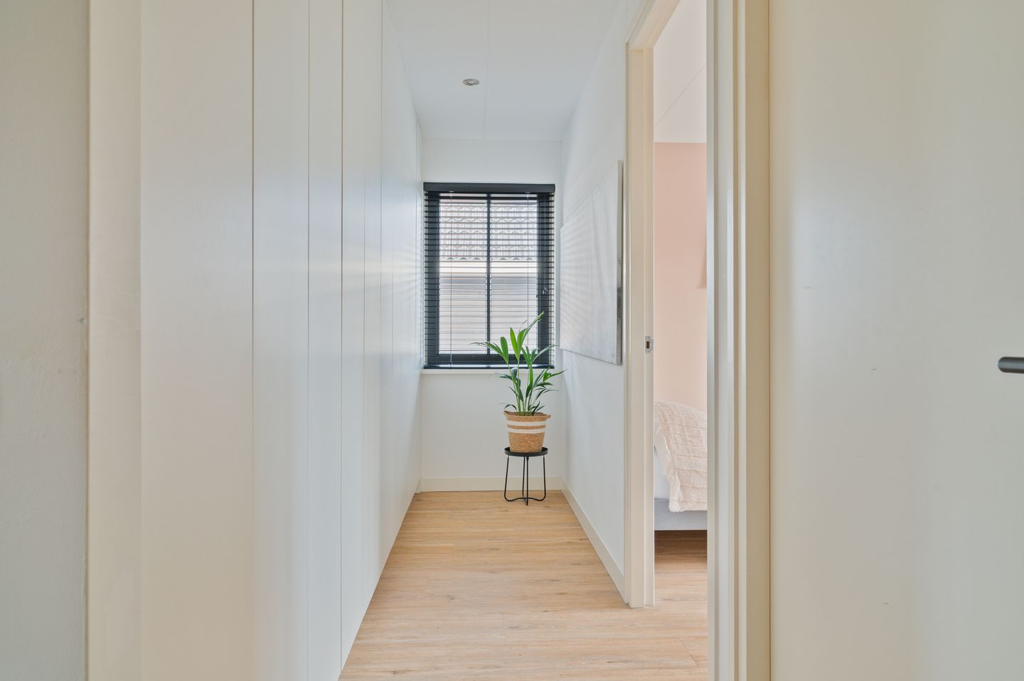 Photo 20 of Kruisakkerweg 9