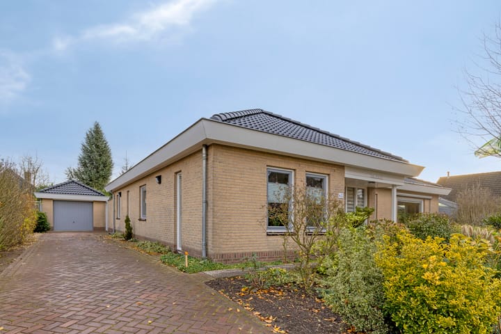 Photo 4 of Willem Alexanderlaan 62