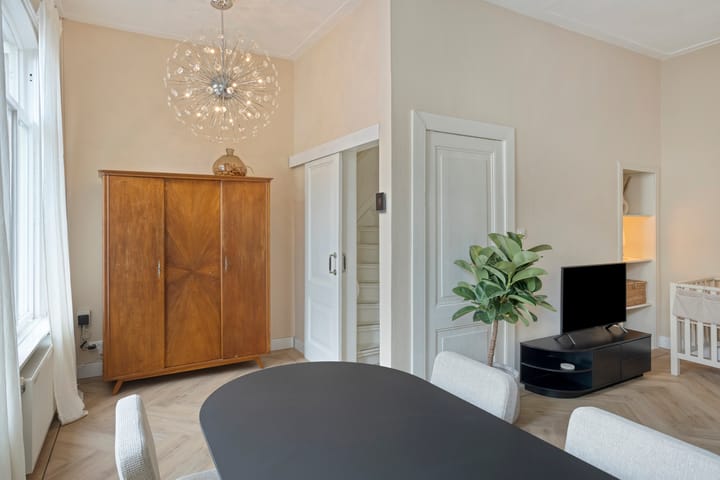 Photo 12 of Van Spaenstraat 76