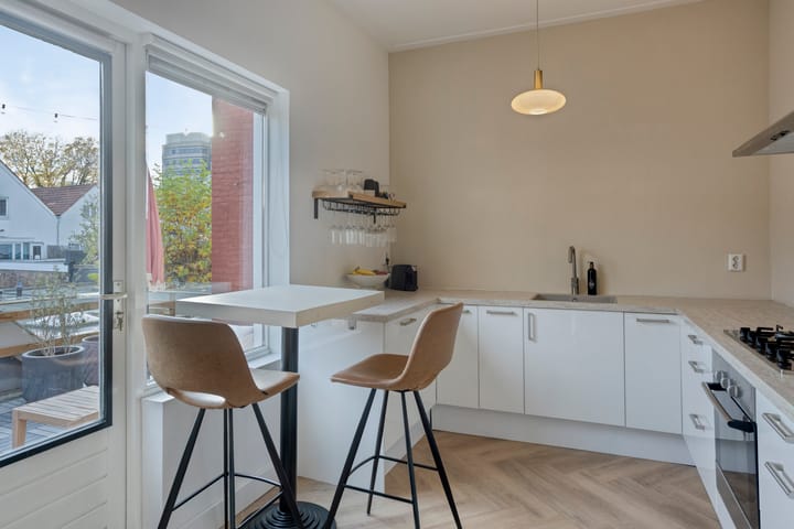 Photo 17 of Van Spaenstraat 76