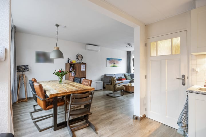 Foto 10 van Margrietstraat 1