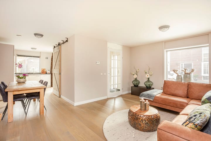 Photo 7 of Zevenblad 39