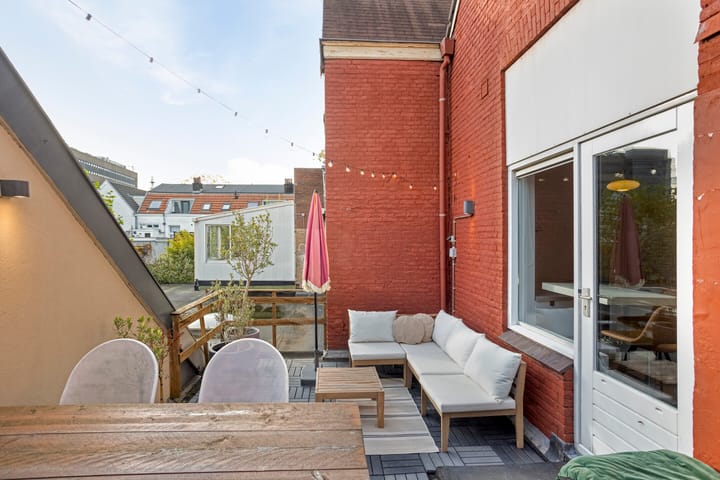 Photo 40 of Van Spaenstraat 76