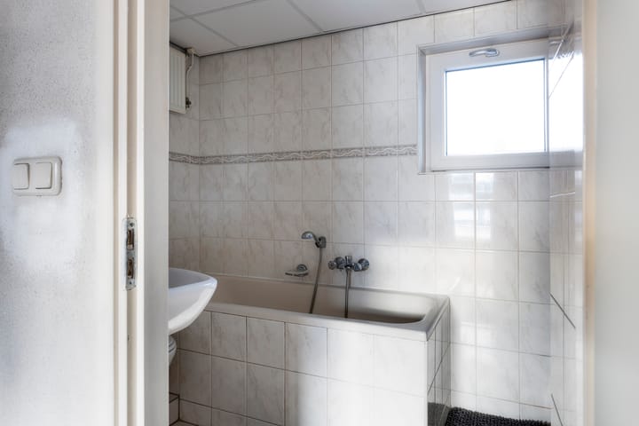 Photo 19 of Leeuwerikstraat 6