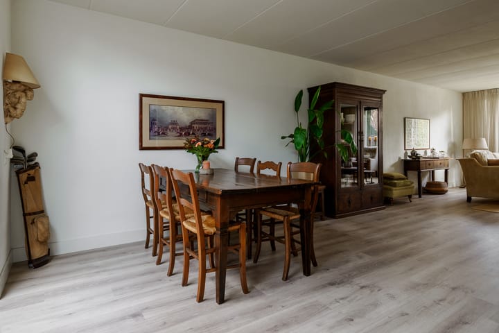 Photo 11 of Fie Carelsenstraat 27