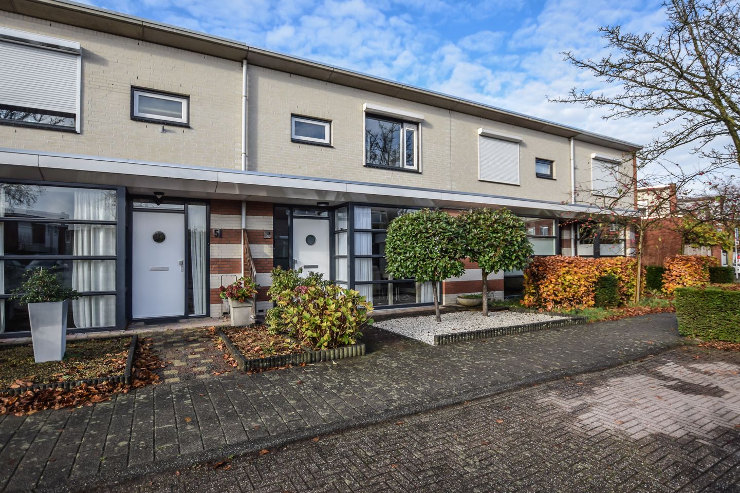 Foto 1 van Schout van Hekerenstraat 3