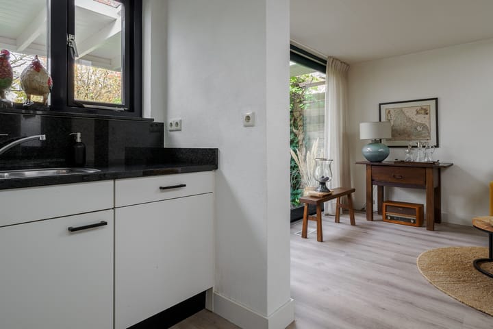 Photo 19 of Fie Carelsenstraat 27