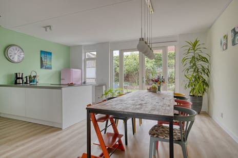 Walpen 5 tertiary image