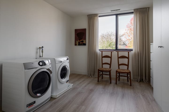 Photo 33 of Fie Carelsenstraat 27