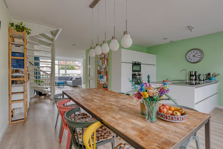 Photo 16 of Walpen 5