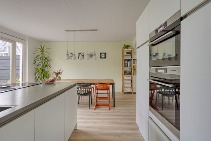 Photo 19 of Walpen 5