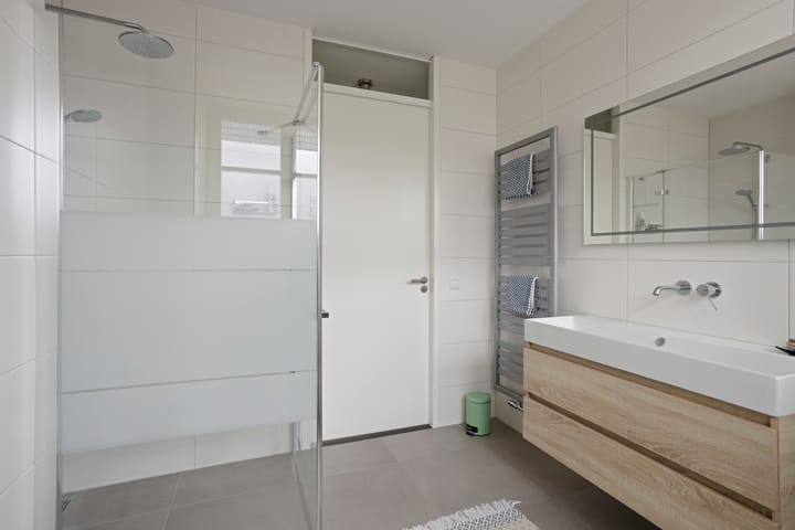 Photo 28 of Walpen 5