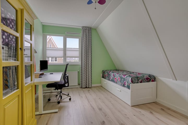 Photo 30 of Walpen 5