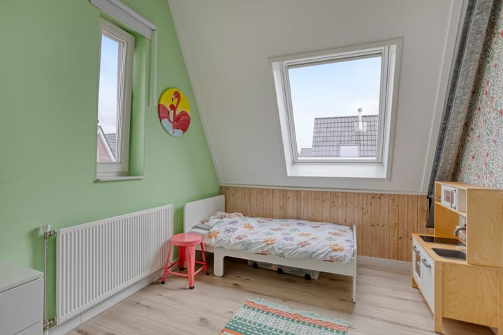 Photo 36 of Walpen 5