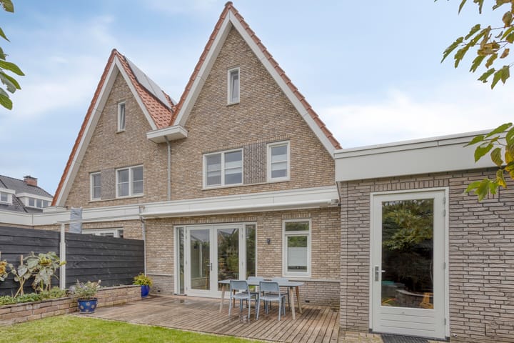 Photo 42 of Walpen 5