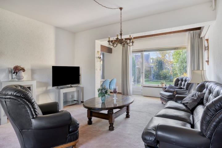 Photo 5 of Newtonplein 14