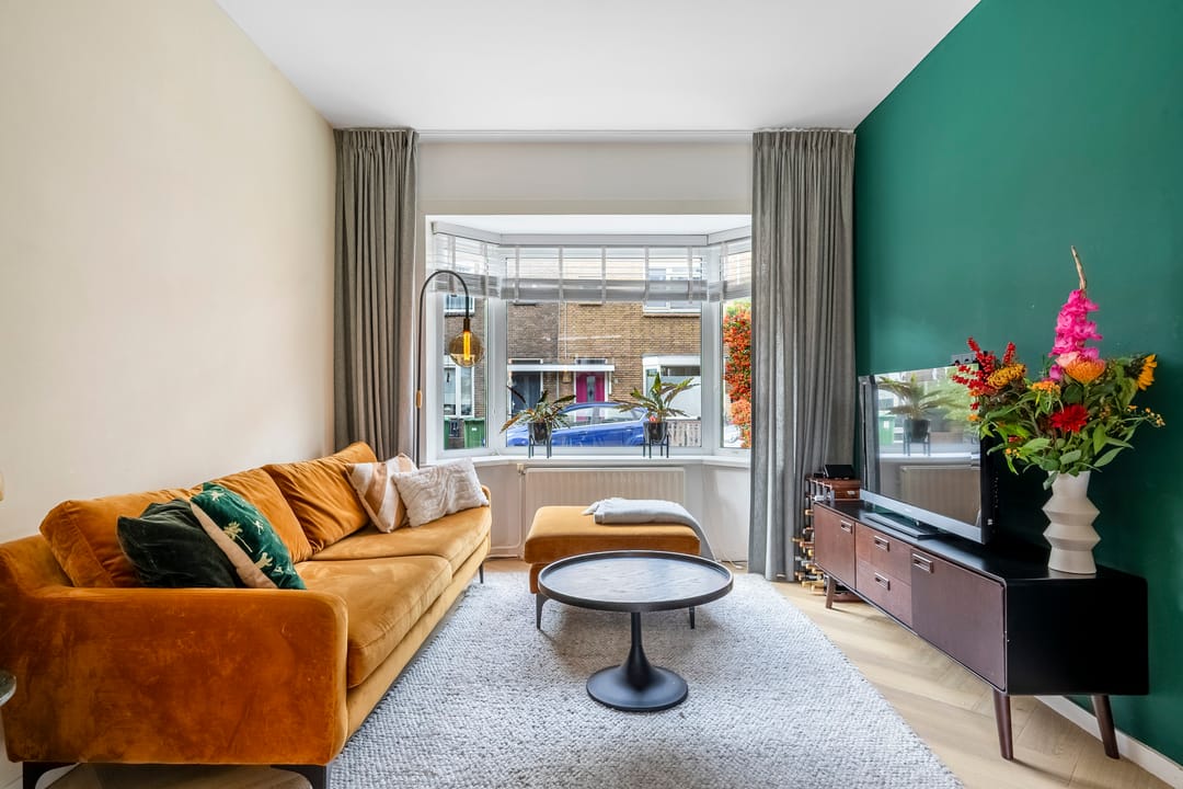 Photo 8 of Vosmaerstraat 71