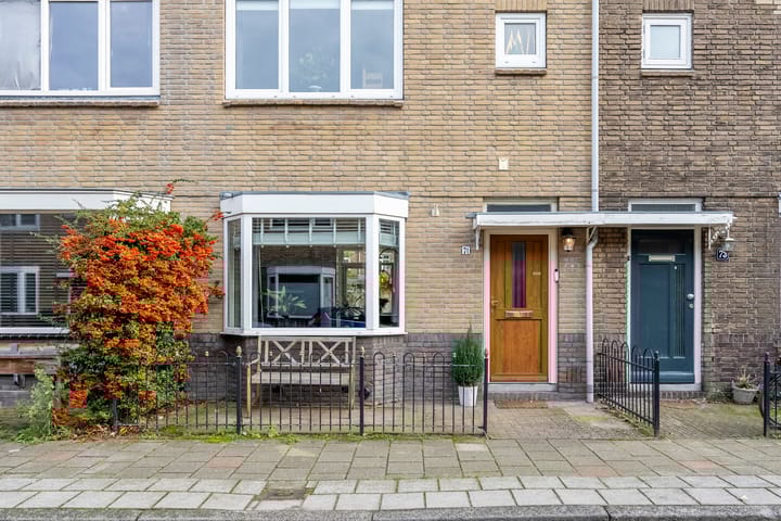 Photo 43 of Vosmaerstraat 71