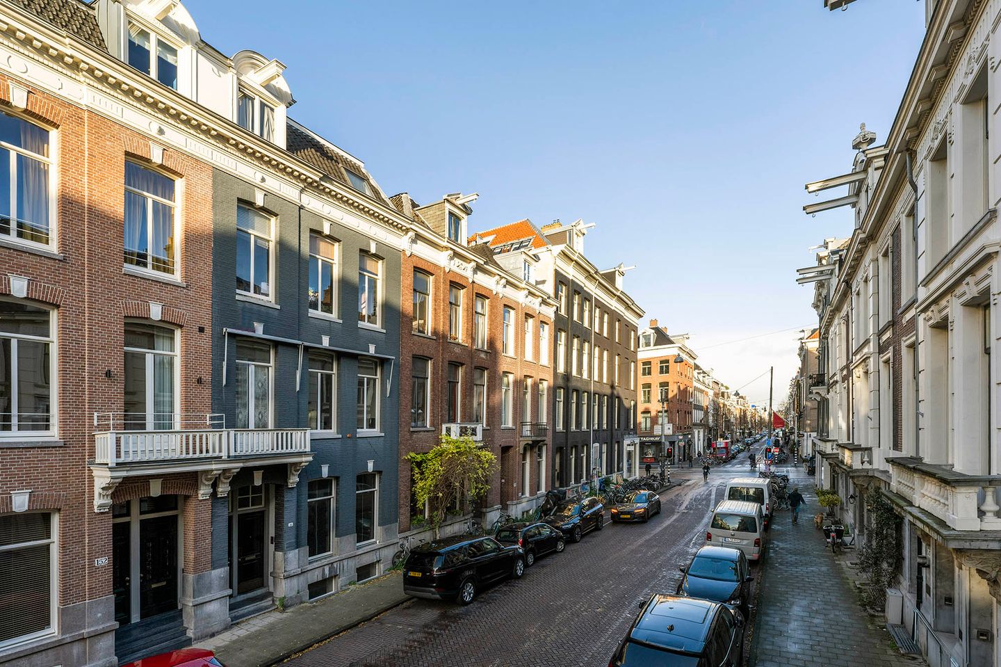 View photo 2 of Pieter Cornelisz. Hooftstraat 150-H