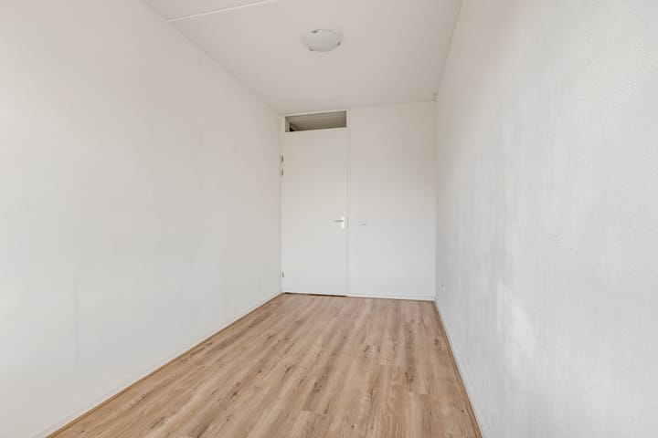 Photo 11 of Wadestein 90