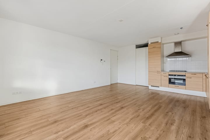 Photo 4 of Wadestein 90