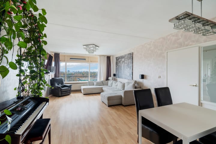 Photo 12 of Laveibos 202