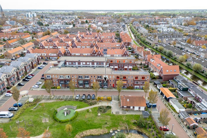 B.G.J. Berntzenstraat 19 main image