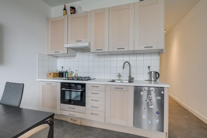 Foto 6 van Oostplein 2