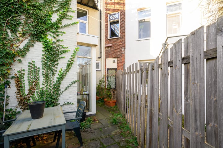 Foto 14 van Oostplein 2