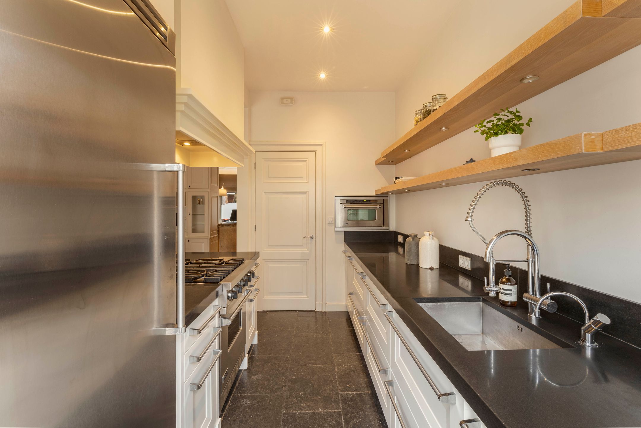 Foto 15 van Valeriusstraat 16-H