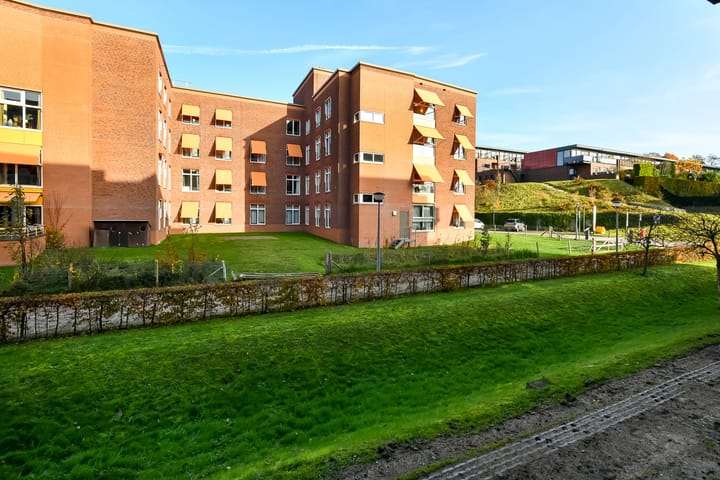 Foto 22 van St. Elisabethshof 75