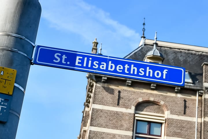 Foto 32 van St. Elisabethshof 75