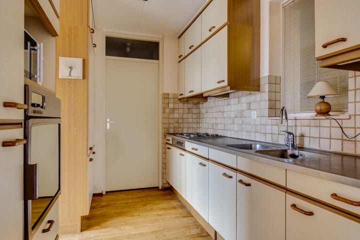 Foto 12 van Egger 46