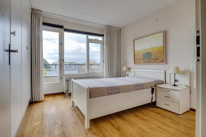 Foto 16 van Egger 46