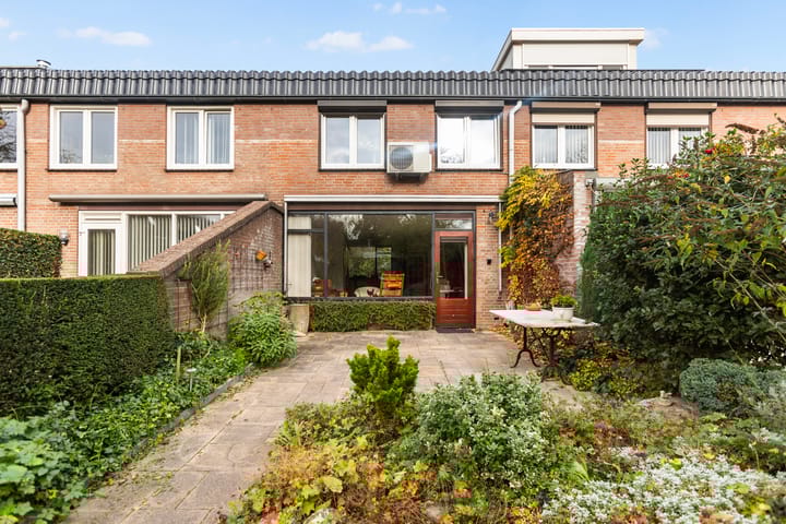 Photo 35 of Jane Addamsstraat 78