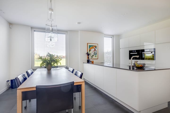 Photo 12 of Louisegroeveweg 1