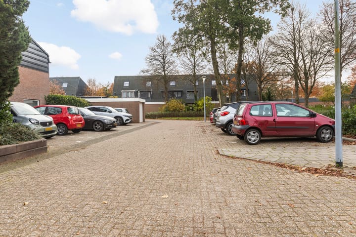 Photo 42 of Jane Addamsstraat 78