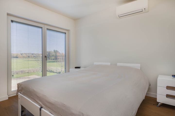 Photo 15 of Louisegroeveweg 1