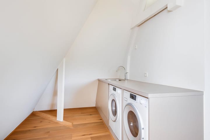 Photo 25 of Louisegroeveweg 1