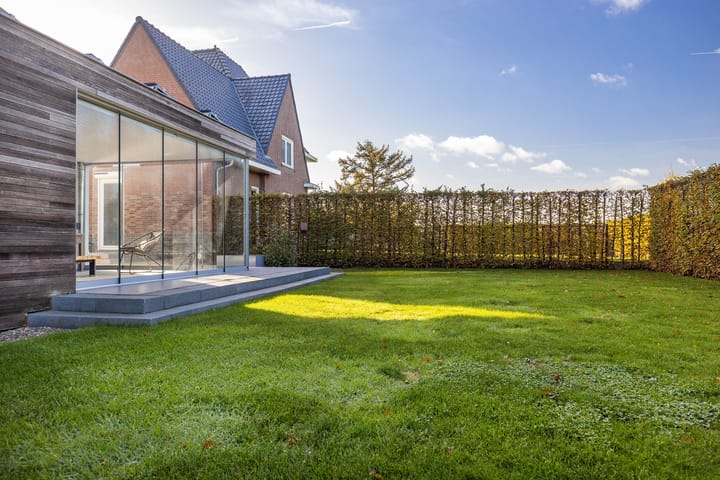 Photo 33 of Louisegroeveweg 1