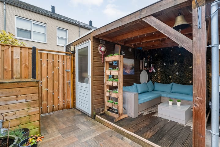 Photo 30 of Wilhelminastraat 128