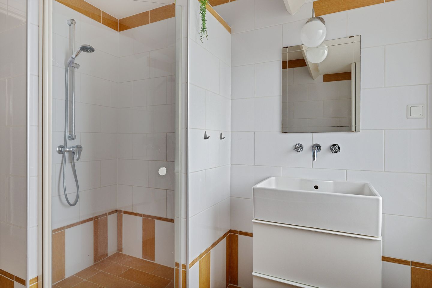 Foto 20 van van Lenneplaan 71