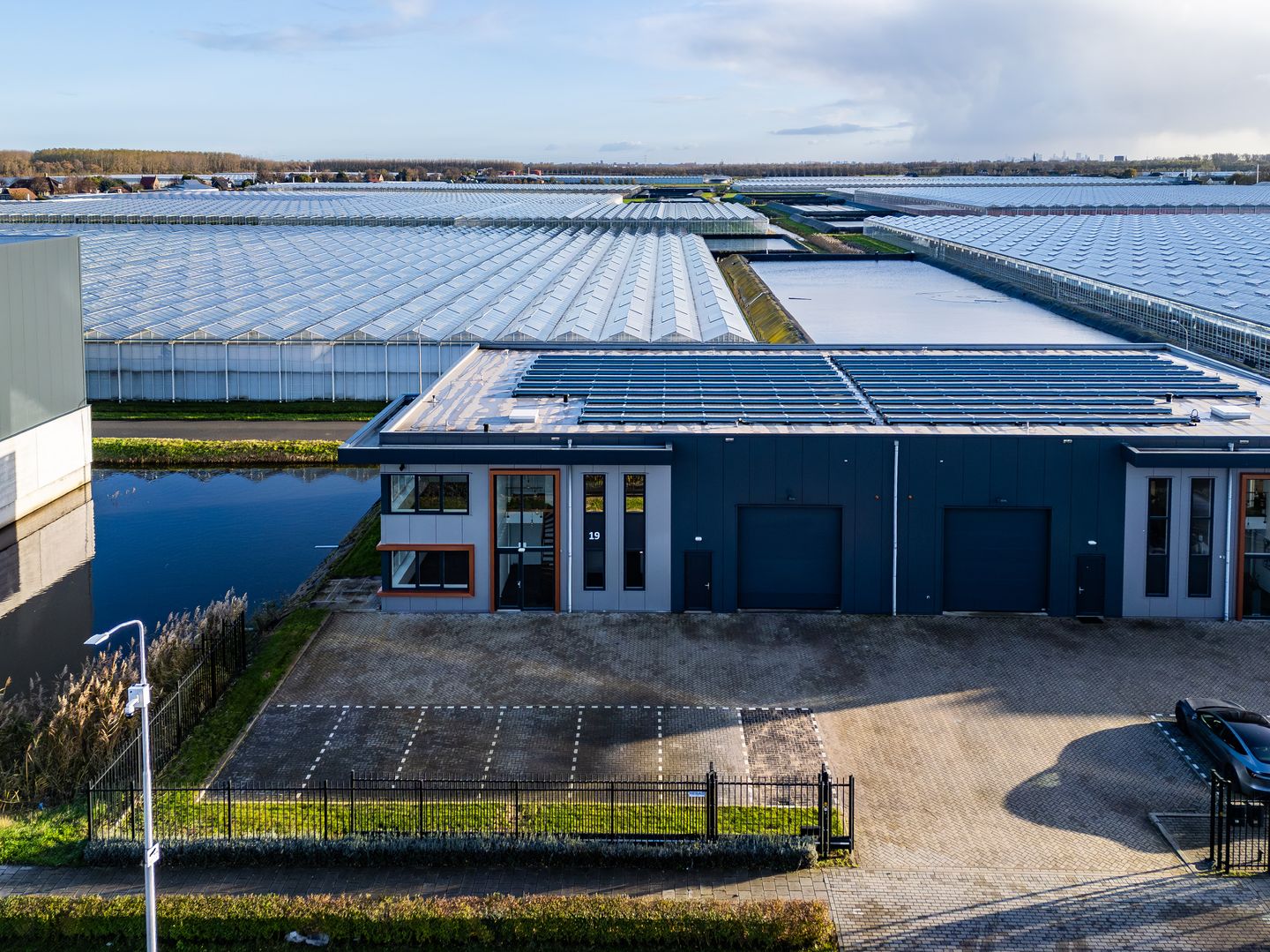 View photo 4 of Stoomweg 19