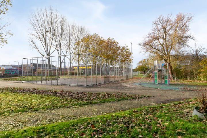 Photo 4 of Ubbemastins 45