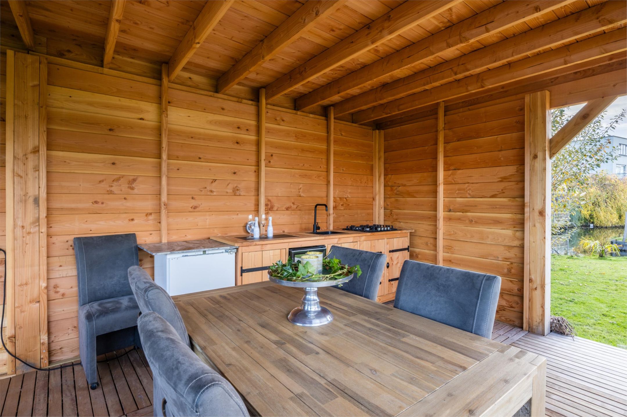 Foto 66 van IJsselmondselaan 192