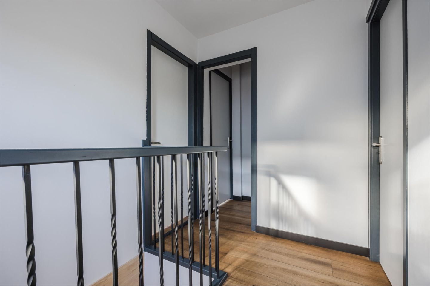 Foto 25 van IJsselmondselaan 192