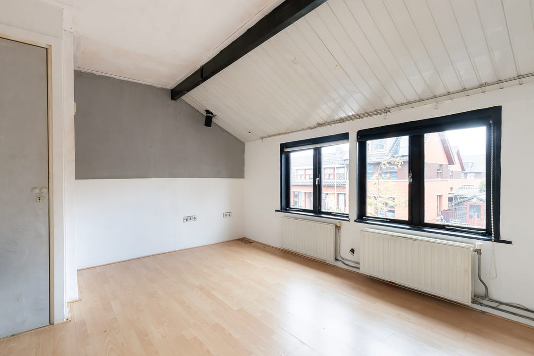 Photo 11 of Vincent van Goghstraat 12