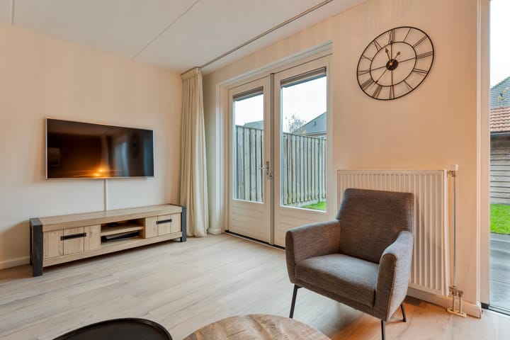 Foto 13 van Jongsmalaan 8