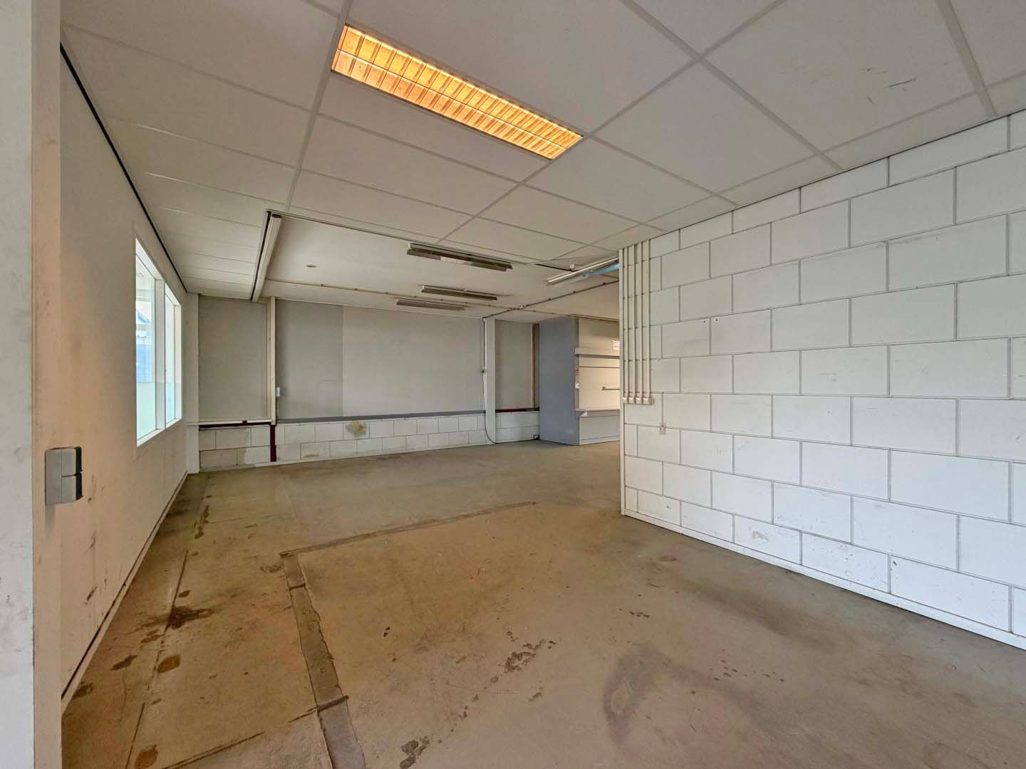 View photo 3 of Industrieweg 20